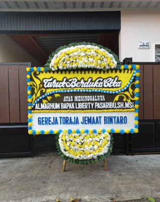 Papan Bunga Duka di Takkalala