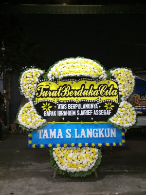 Papan Bunga Duka di Takkalala